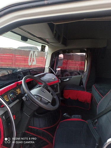 Imagem 3 de 9 de Volvo Fh 540