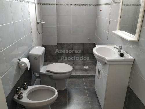 Apartamento De Dos Dormitorios Con Patio