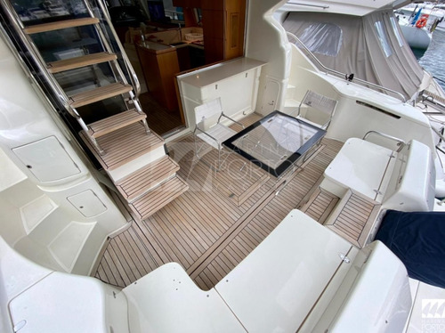 Ferretti 53 Ñ Intermarine Cranchi Beneteau Sessa