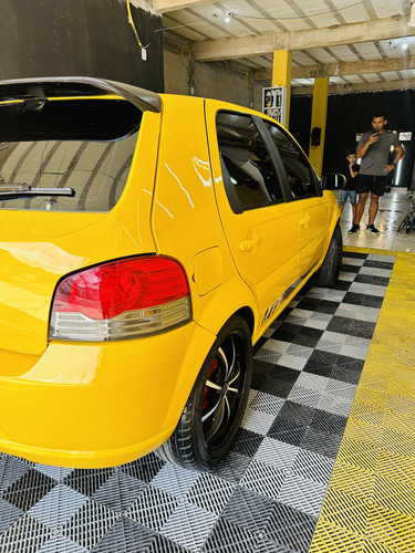Fiat Palio 1.8 1.8r Flex 5p