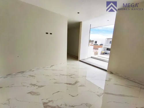 Casa En Venta En Fracc. El Cielo Residencial Durango