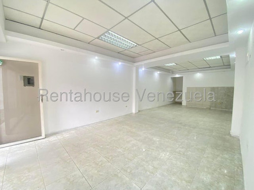Local En Alquiler En El Limon Avenida Caracas Maracay 25-16904 Mvs
