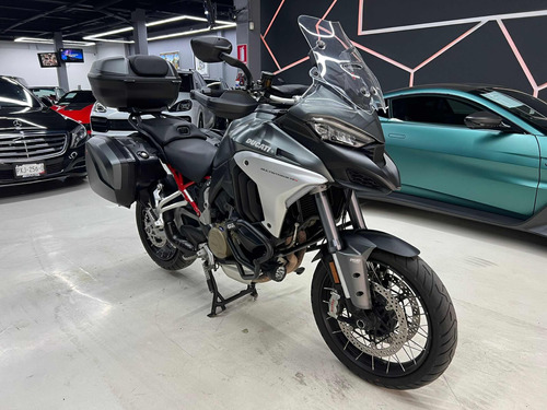 Ducati Multistrada V4s