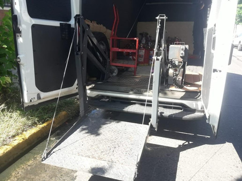Iveco Daily 3.0 Furgon 55c16 Año 2015 - H2 155cv 12.3m3 3300