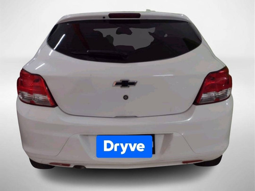 Imagem 3 de 14 de Chevrolet Onix Lt 1.0 8v Flex