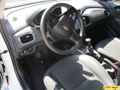 Chevrolet Onix Lt 1400cc Mt Aa