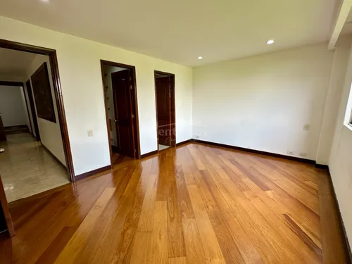 Casa En Arriendo En El Poblado. Cod A775953