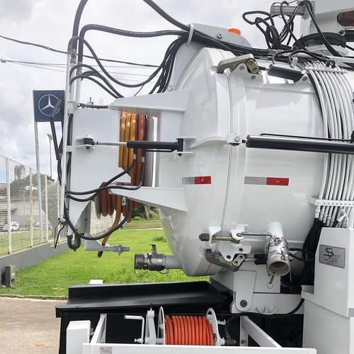 Vw 24.280 6x2 2015 Ultravacuo Combinado