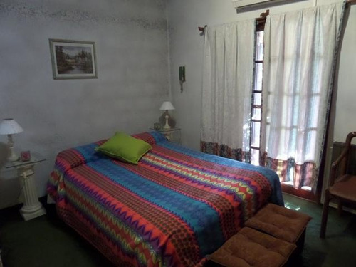 Casa 5 Ambientes. | La Paz 3806