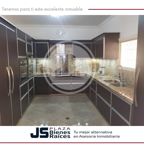 Imagen 8 de 12 de En Venta Hermosa Quinta Urb. El Toro 04144435954