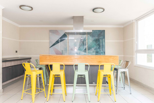 Edificio Av. Sta. Rosa (1 Est. 1 Bod.) Piso 23
