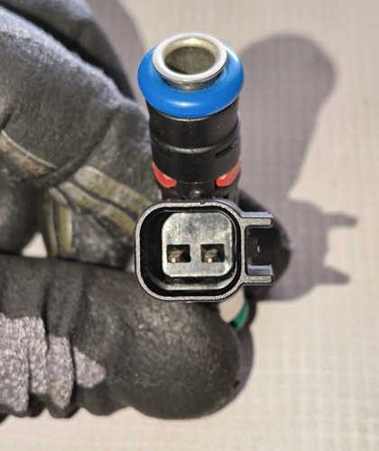 Inyector Combustible Captiva,acadia,buick Enclave,saturn Vue (Usado)