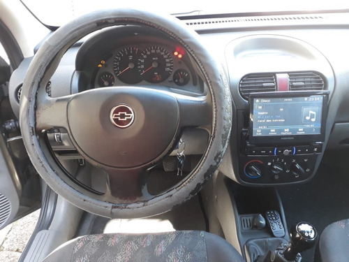 Chevrolet Corsa Joy 1.0 Manual