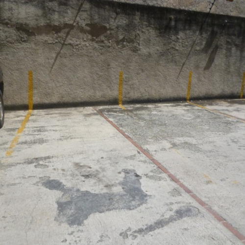 Imagen 2 de 5 de En Venta Puesto De Estacionamiento