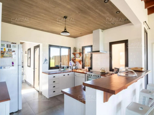 Casa En Venta En Pueblo Mio Manantiales Ruta 104