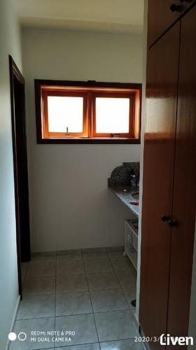 Imagem 21 de 30 de Casa 3 Andares - 4 Dormitórios - Jardim Das Colinas - 359m². - So0792