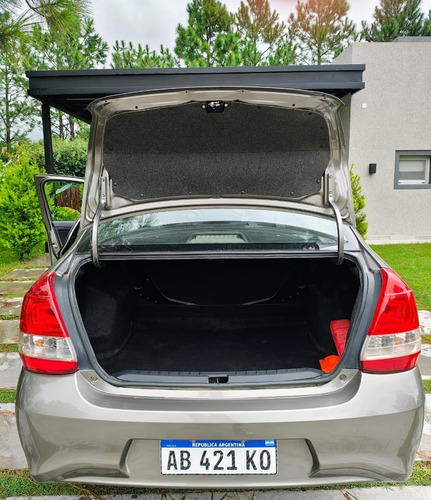 Toyota Etios 1.5 Xs