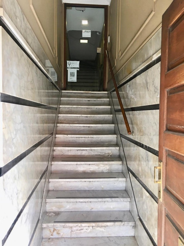 Imagen 6 de 27 de En Alquiler Sobre 9 De Julio Excelente Piso Unico De Oficinas En Lanus (240)