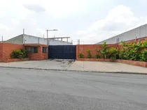 Comprar Se Vende Galpon Comercial En Barcelona Sector Mesones- Centro Comercial Los Mesones