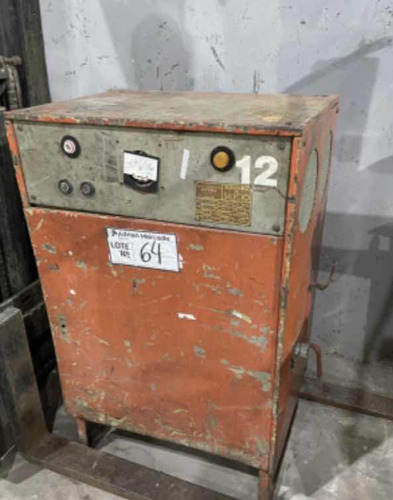 Autoelevador Clark 1500kg Electrico C/bateria Cargador Envio