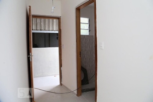 Apartamento Para Aluguel - Vila Santa Luzia, 1 Quarto, 27 - 893189448