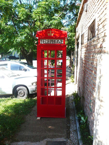Cabina Telefónica Inglesa Sin Pintar225 X 80 X 80 Con Cartel