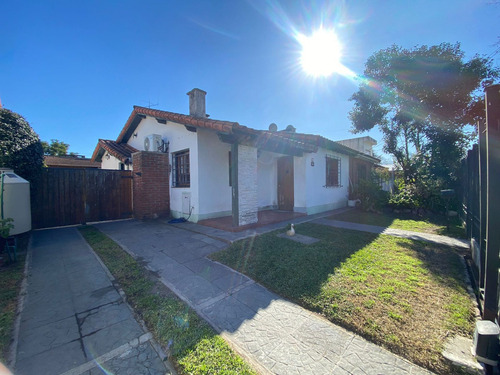 Casa 4 Ambientes Venta Ciudad Evita Apta Credito