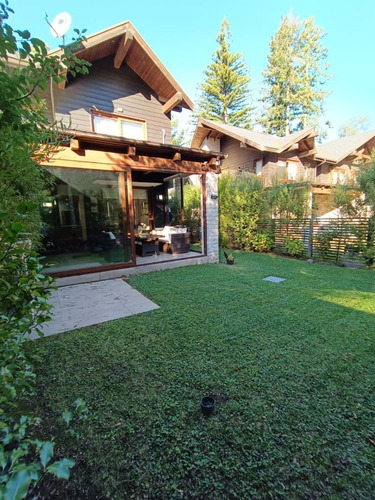 Imagen 19 de 20 de Venta Casa Parque Pinares Pucón