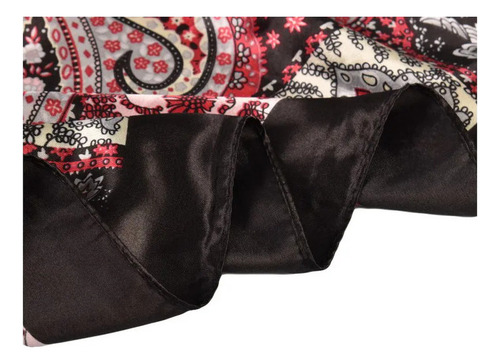 Cc Grande Cachecol De Seda Com Estampa Paisley Elegante