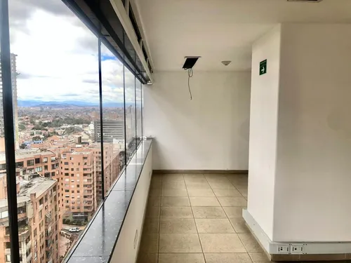 Oficina En Arriendo En Centro Internacional. Cod A1050032