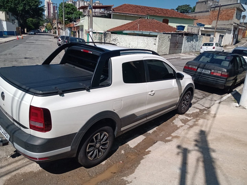 Volkswagen Saveiro 1.6 16v Cross Cab. Dupla Total Flex 2p