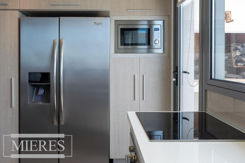 Pent-house 2 Dormitorios En Venta- Playa Mansa (ref: Atm-7398)