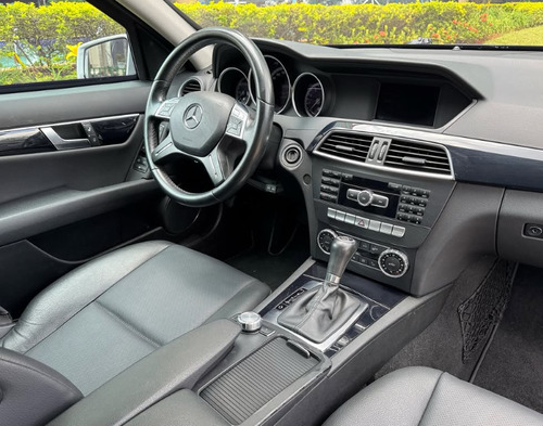 Mercedes-Benz Classe C 1.8 Cgi Turbo 4p