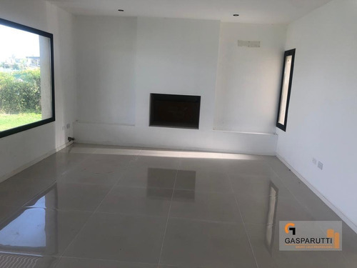 Imagen 15 de 20 de Casa En Venta En El Cantón Islas Al Agua! 6 Ambientes