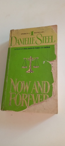 Libro Danielle Steel- Now And Forever (en Inglés) (Usado)