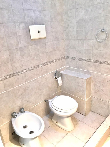 Venta- Ph 2 Ambientes, Sin Expensas, Entrada Independiente