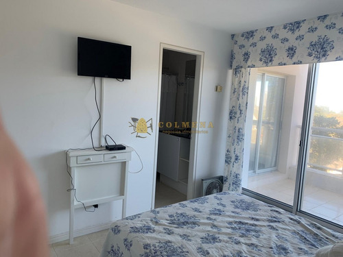 Apartamento En Excelente Ubicación - Ref: 4030