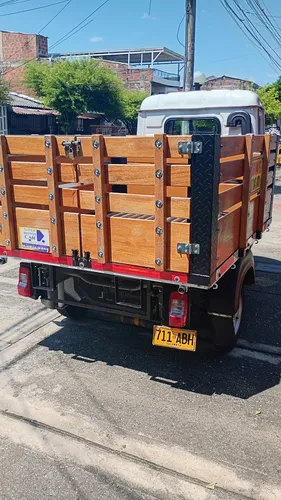 Motocarro Bajaj Maxima Estacas