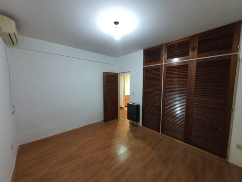 Imagen 9 de 19 de Casa En Venta En José C Paz