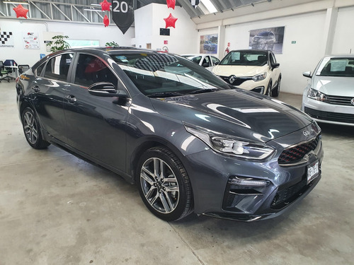 Imagen 9 de 15 de Kia Forte Gt Line 2020