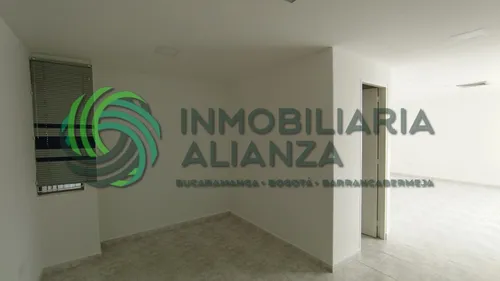 Oficina En Arriendo En Sotomayor. Cod A7618