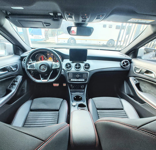 Mercedes-Benz Clase GLA 250 4matic