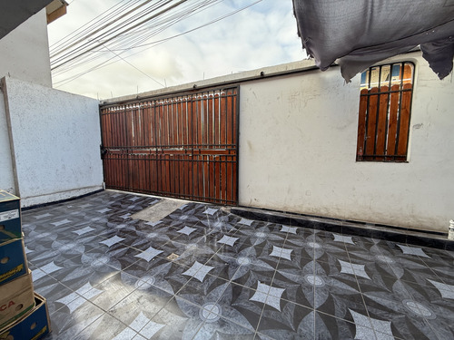 Se Arrienda Casa En Sector Norte Valor 900.000 Población Sa