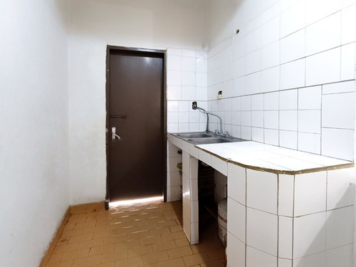 Imagen 3 de 9 de Local En Alquiler Comercial 26m2 En Los Llaneros San Antonio De Los Altos