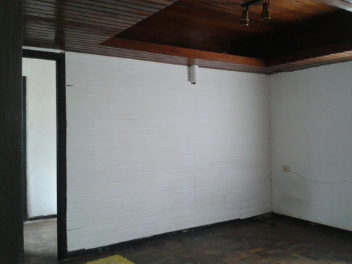 Imagen 3 de 8 de Venta Departamento, Calle 6 E/ 62 Y 63 Estado A Reciclar