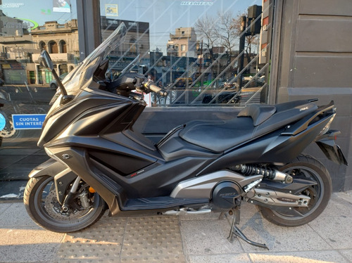 Kymco Ak550