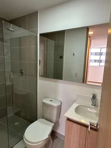 Vive En Las Alturas Con Estilo Y Confort Apartamento En Urbanity,