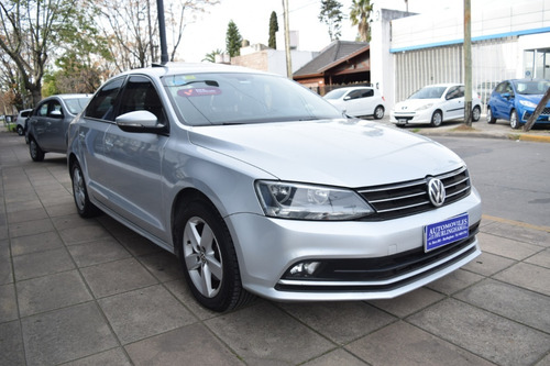 Imagen 10 de 16 de Volkswagen Vento 46651764