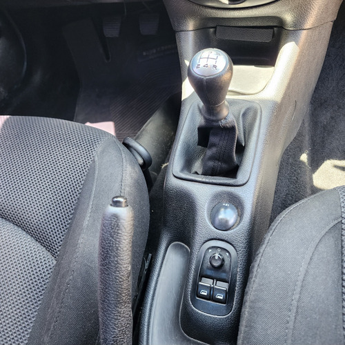 Peugeot 206 1.9 Xt Premium