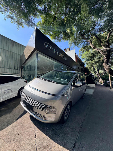Hyundai Staria 2.2 Diesel 4wd 2025